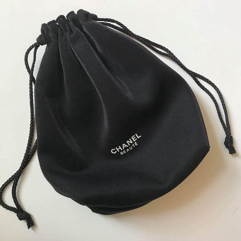 Chanel cosmetic bag